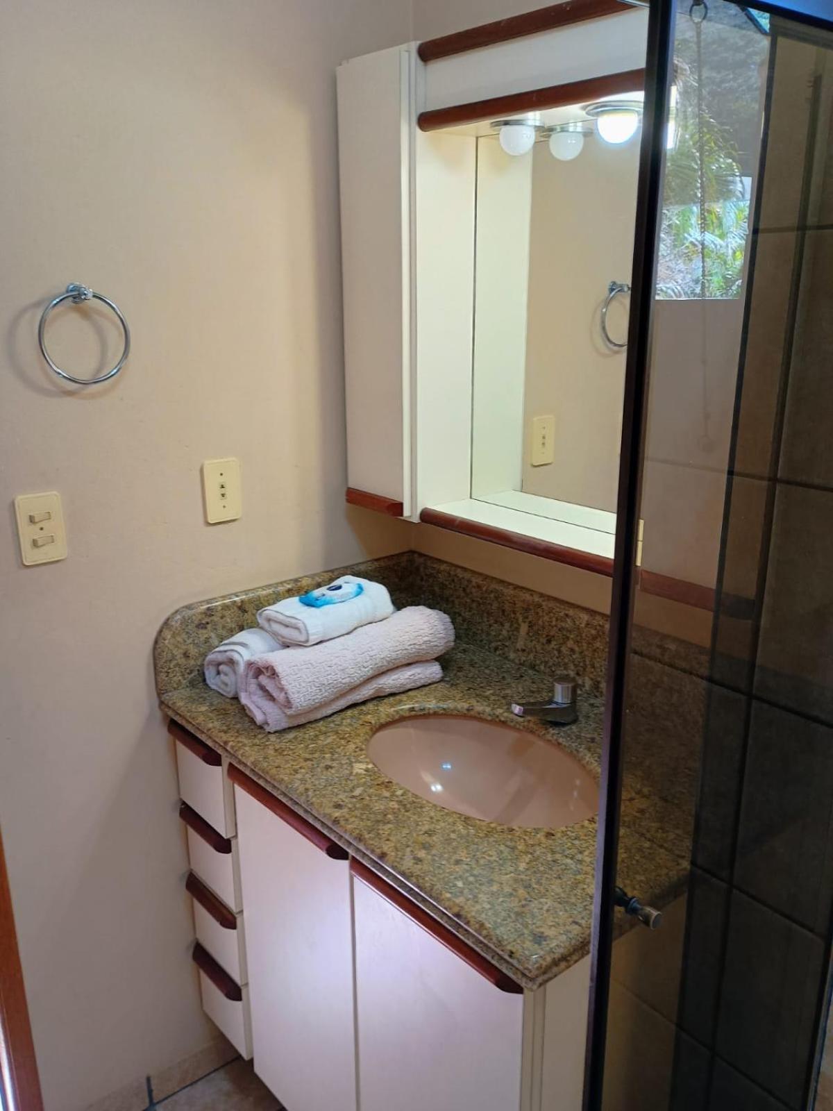 Casa Floripa - Locacao De Privativas Homestay